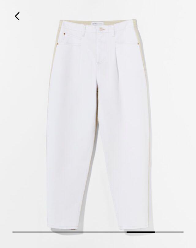 New - Bershka Two Tone Mom Jeans 