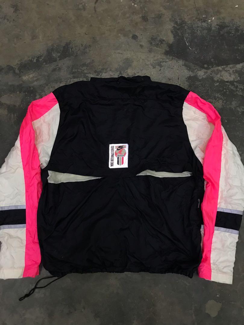 Nike deals international tracksuit