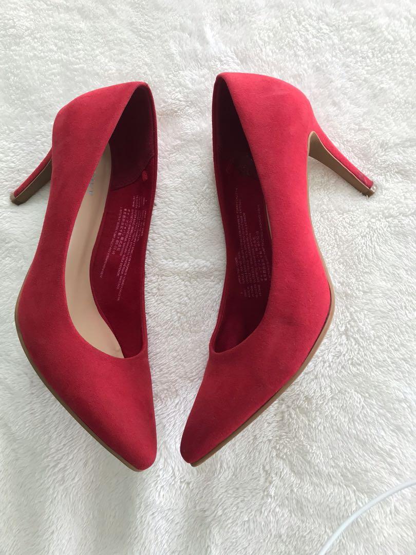 Old Navy Red Heels