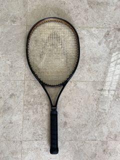 Old tennis rackets, beginner balls & bag