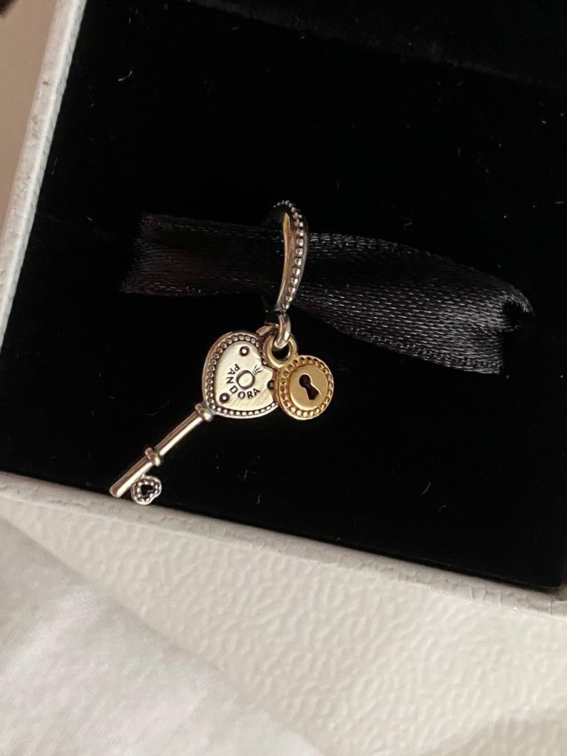 Pandora Heart Shape Key Dangle Charm with 14k gold
