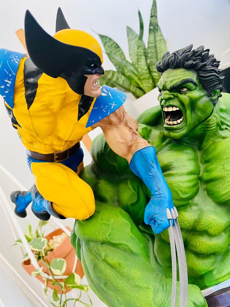 Sideshow Hulk Vs Wolverine Maquette, Hobbies & Toys, Toys & Games on ...