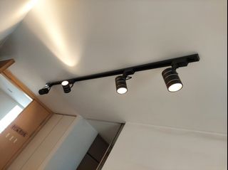 (Category: ) located in . Submitted by chengoiyan (Listing ID 1104246893, Image 1). Description: .
