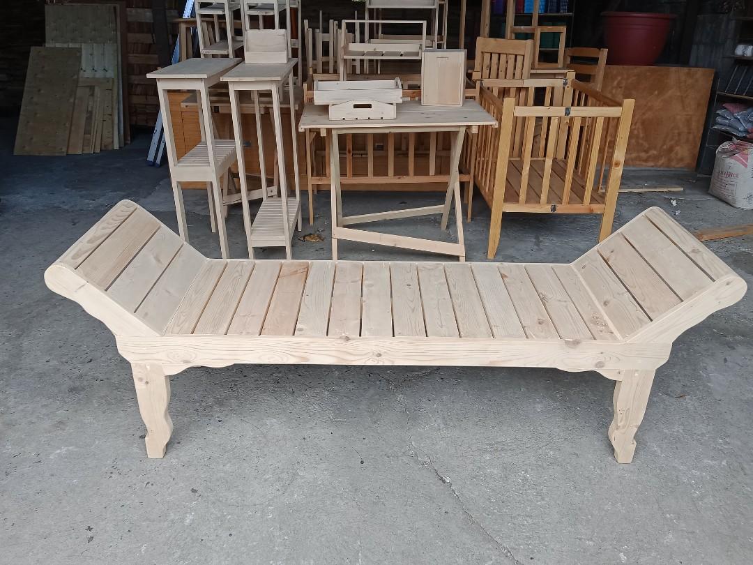 Cleopatra deals chair wood