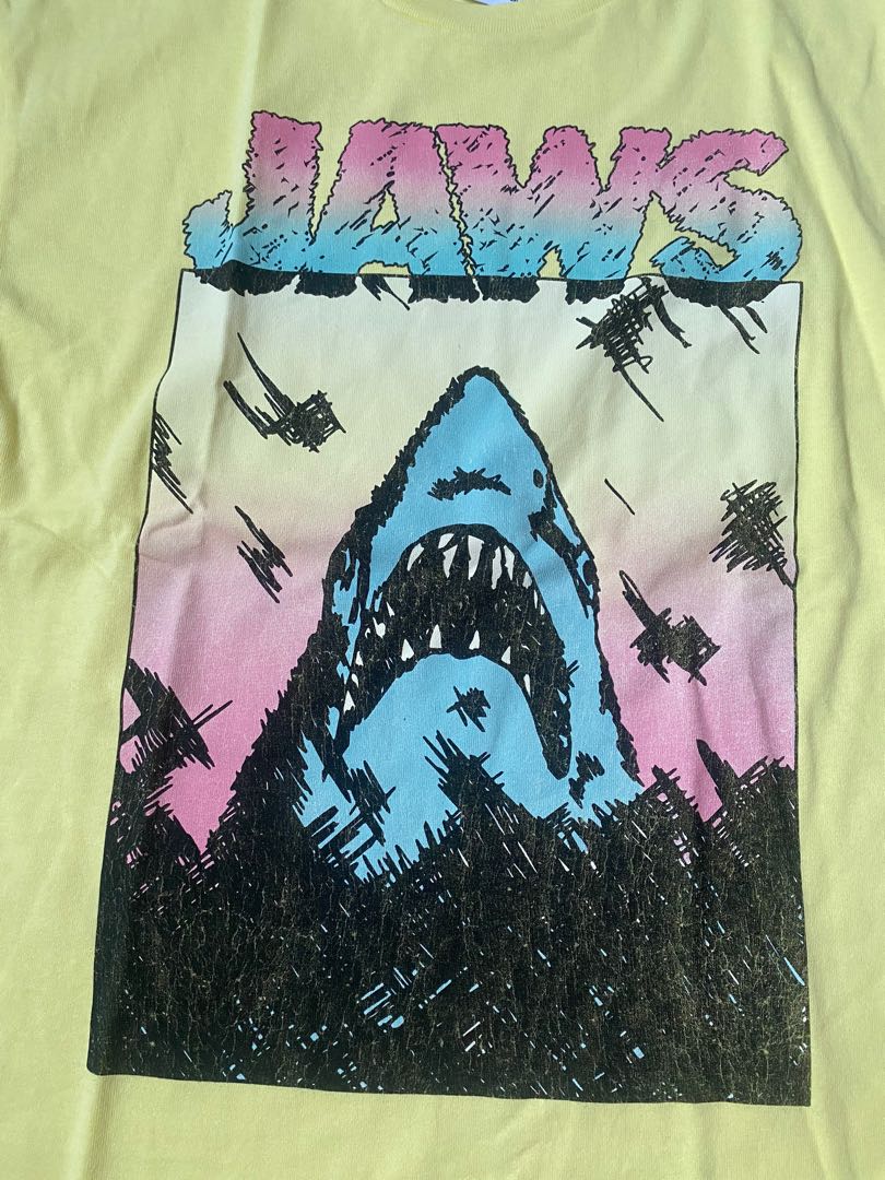 Jaws new arrivals sweatshirt zara