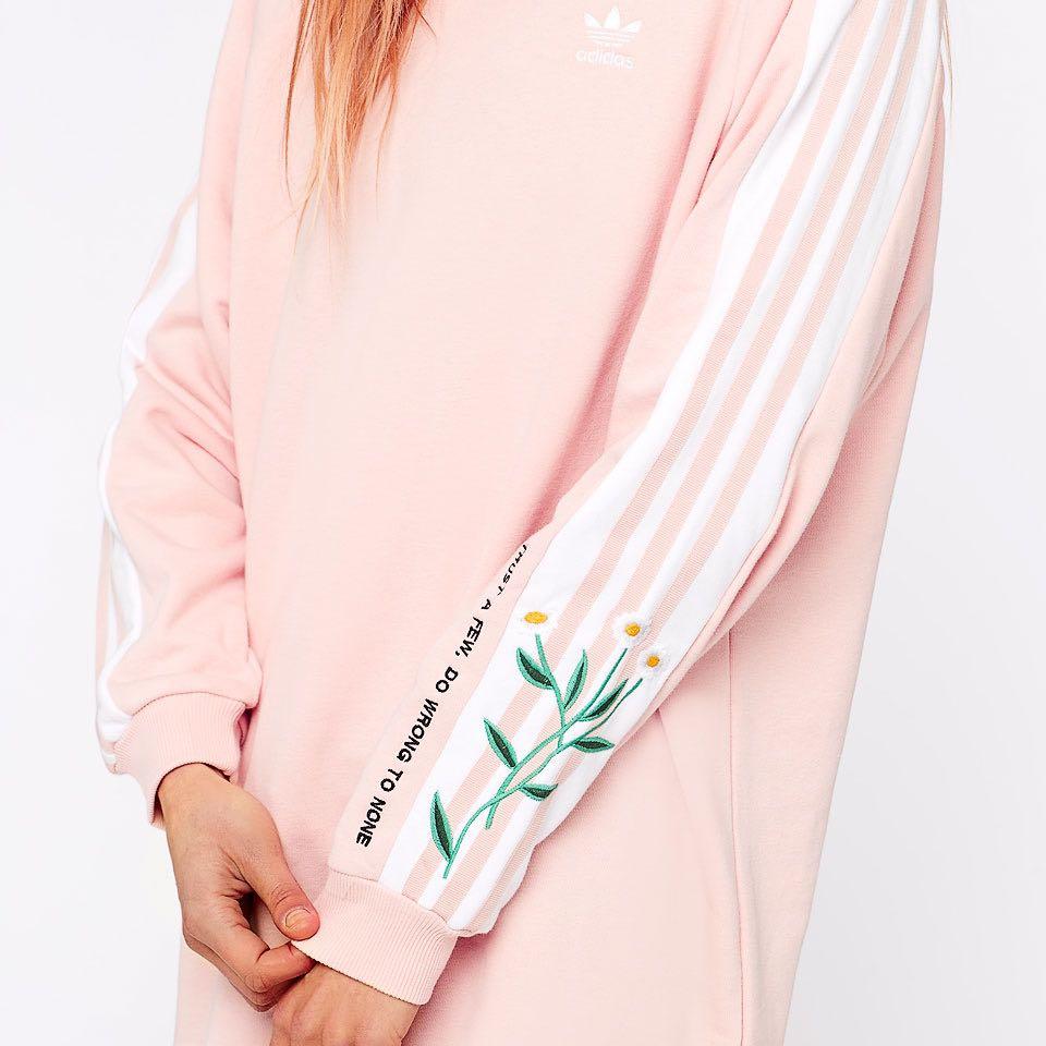 Adidas originals on sale pink jumper