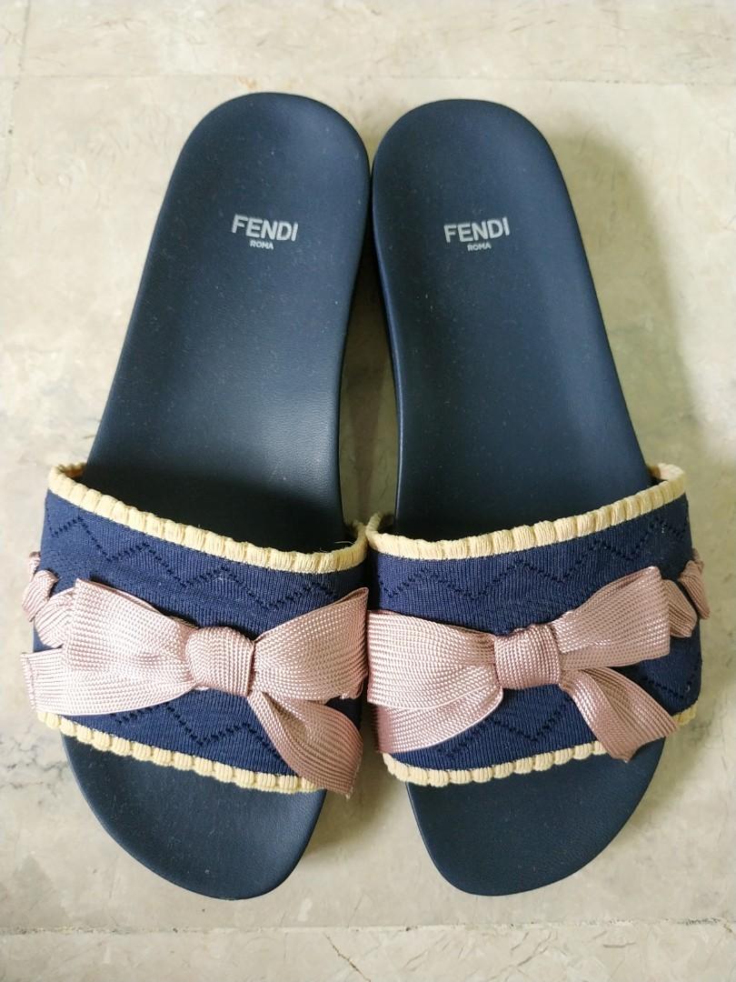 Sandals Fendi Purple size 35 EU in Suede  7093637