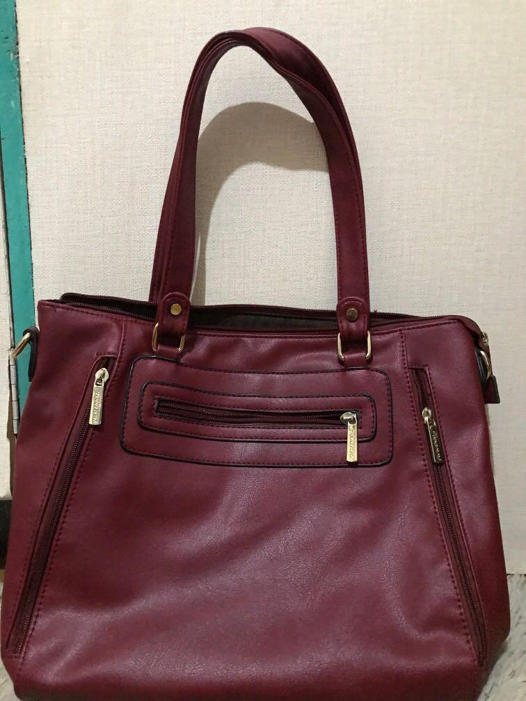 Maroon bags hotsell for sale