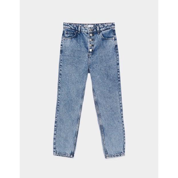 Bershka boyfriend jeans, Fesyen Wanita, Pakaian Wanita, Bawahan di Carousell