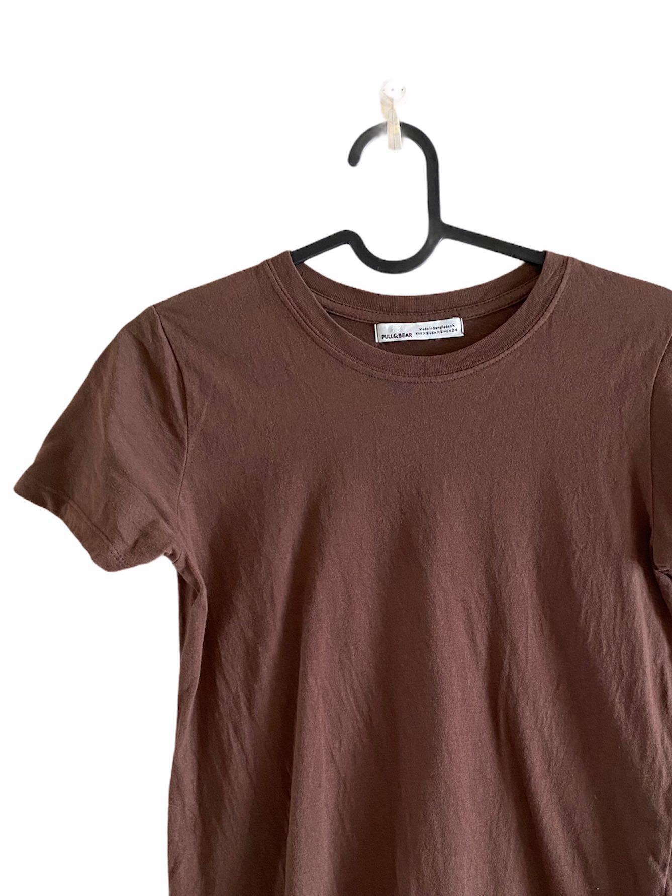 pull and bear brown t shirt