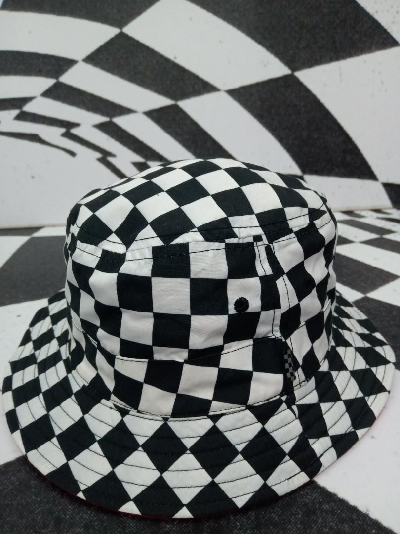 Bucket hat vans, Fesyen Pria, Aksesoris 