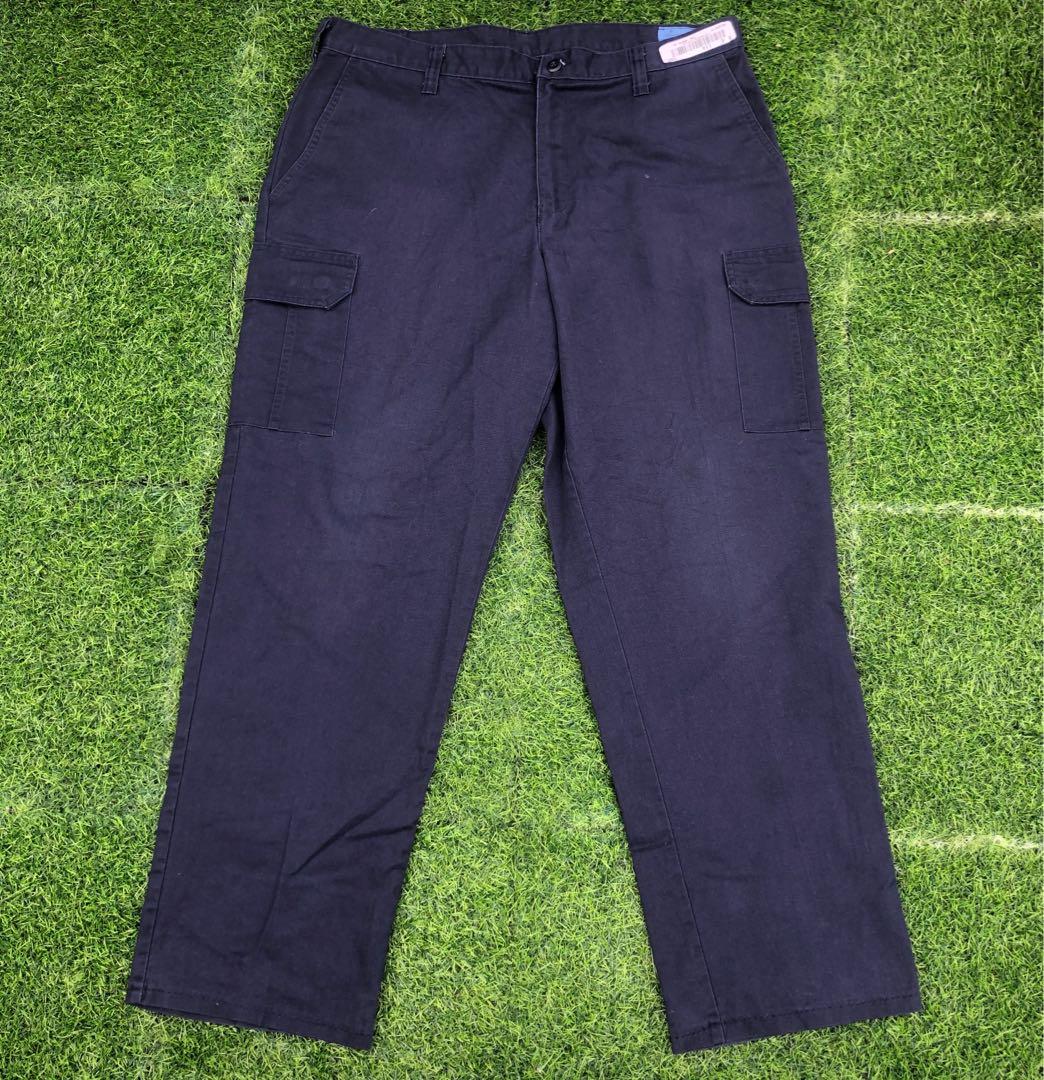Used cintas on sale cargo work pants