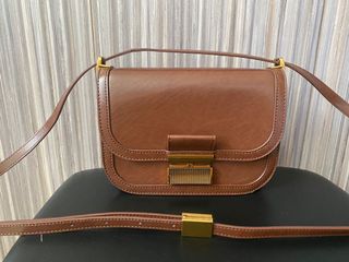 （分類：）位於 。 由 sj0824kim 提交（商品編號 1098489307，圖片 1）。簡介： 。