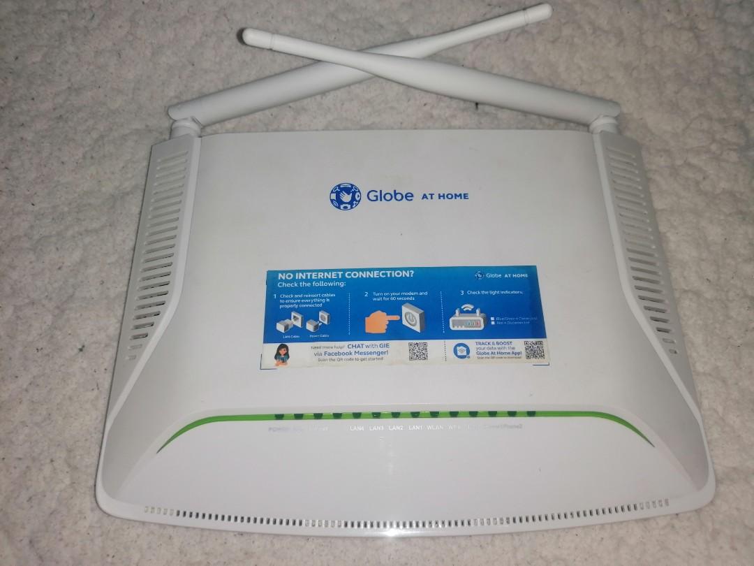 Globe at Home Router (Dual Antenna) (Category: Networking) located in Quezon City. Submitted by iNerfed30K (Listing ID 1098442429, Image 3). Description: Globe ROUTER Dual Antenna Good as new, w/ Adaptor *Feel free to offer as long as it is reasonable, we can talk about it *Payment first through Gcash before shipping *I don't do meet up for safety purposes *COD through courier is possible *Pick-up is possible.