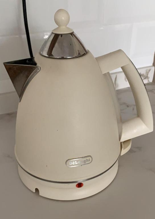 Delonghi argento kettle cream new arrivals