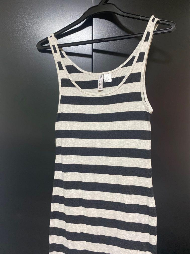 H&M Divided Basic Striped Ribbed Jersey Dress, Women's Fashion, Dresses &  Sets, Dresses on Carousell