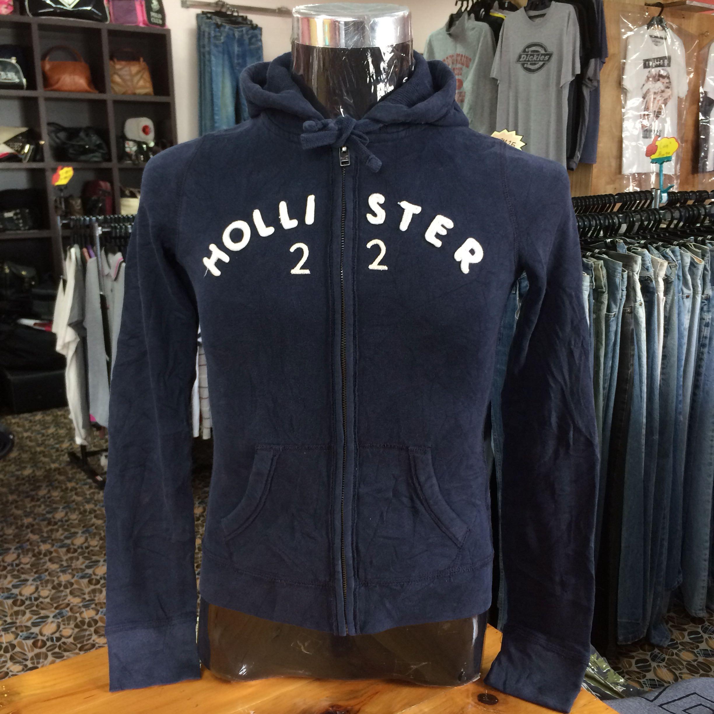 Hollister Zipper Hoodie Women s Fashion Tops Longsleeves on