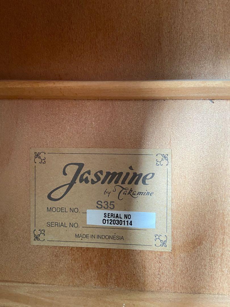 Jasmine S35 Dreadnought Acoustic Guitar by Takamine, Hobbies & Toys