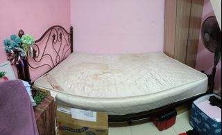 (Category: ) located in . Submitted by yunis87 (Listing ID 1098475167, Image 1). Description: .