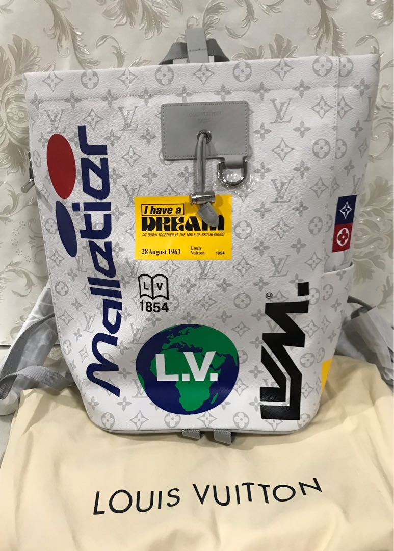 LOUIS VUITTON Chalk sling bag backpack M44629