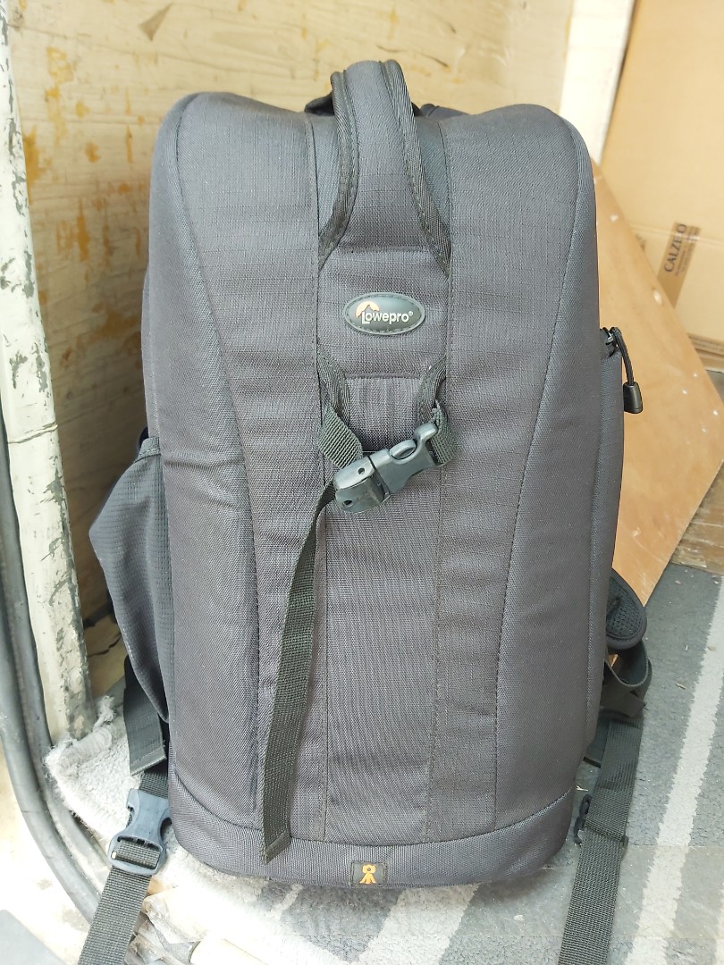 lowepro flipside 300