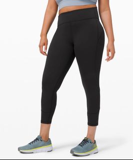 (Category: ) located in . Submitted by thriftflips (Listing ID 1098444188, Image 1). Description: .