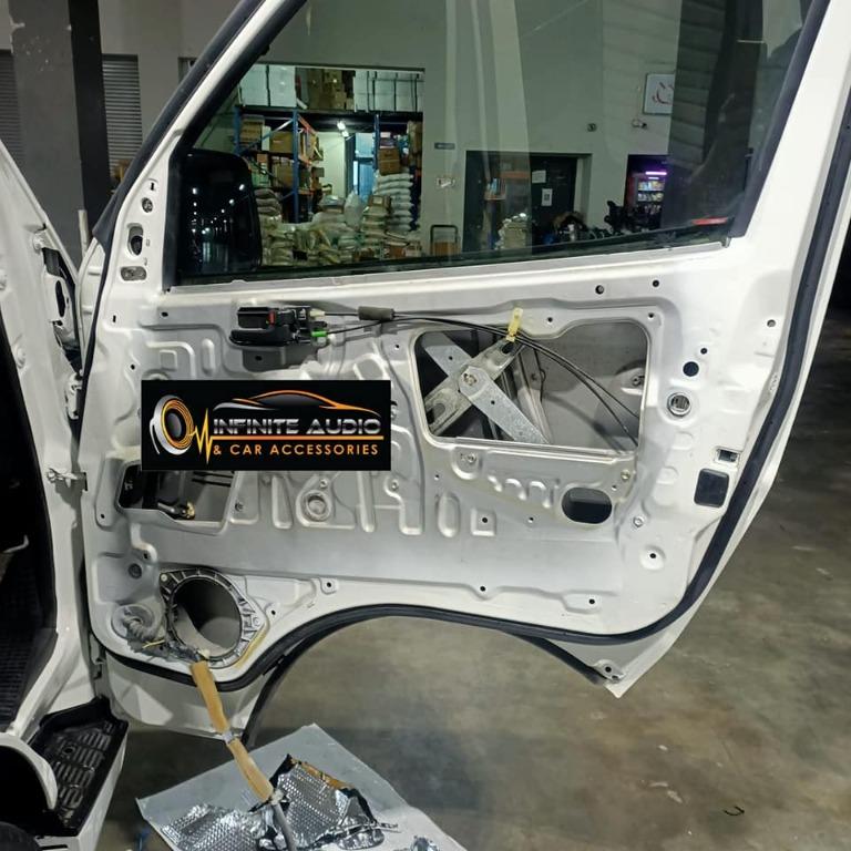 Maxview M2k Digital Rearview Mirror ( Toyota Hiace ), Car Accessories ...