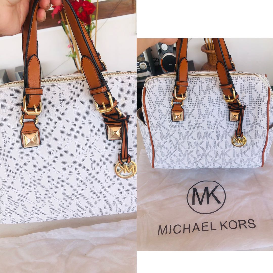 Michael kors 2025 doctors bag