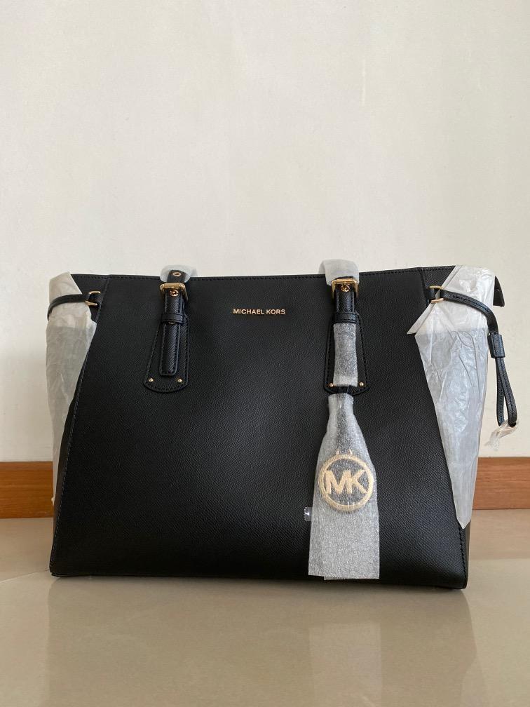 Michael michael kors voyager sales medium crossgrain leather tote