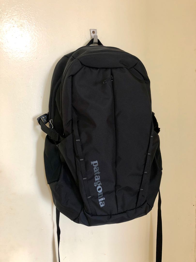 Patagonia refugio backpack 28l black store