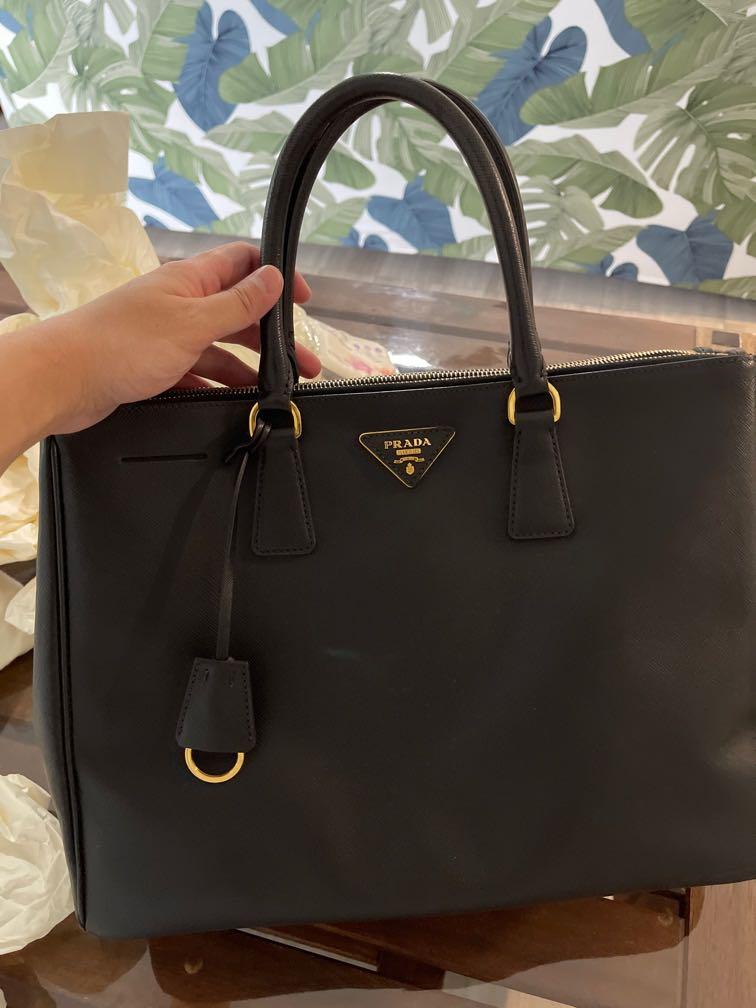 Prada Saffiano Bag large, Women's Fashion, Bags & Wallets, Tote Bags on  Carousell