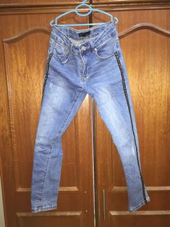 (Category: ) located in . Submitted by her33n (Listing ID 1098513868, Image 1). Description: .
