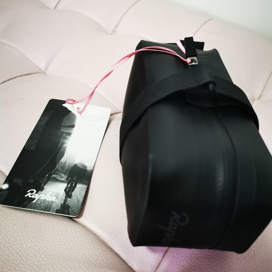Rapha medium saddle discount bag