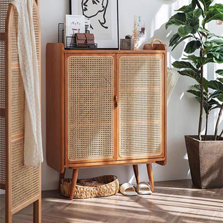 Rattan best sale shoe rack