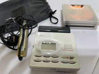 （分類：）位於 。 由 jenngng 提交（商品編號 1098523292，圖片 1）。簡介： 。