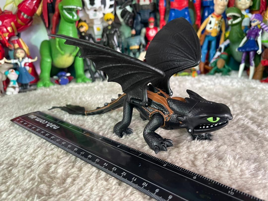 Night fury clearance toothless toy