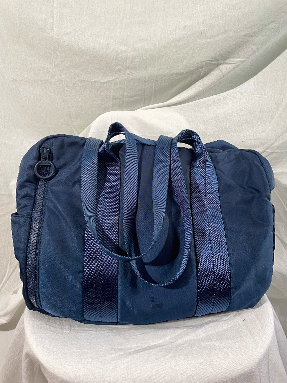 Uniqlo U duffle bag, Men's Fashion, Bags, Backpacks on Carousell