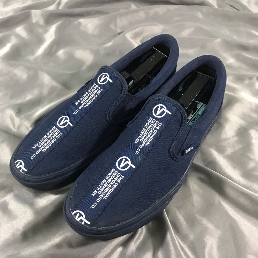 vans slip on distort