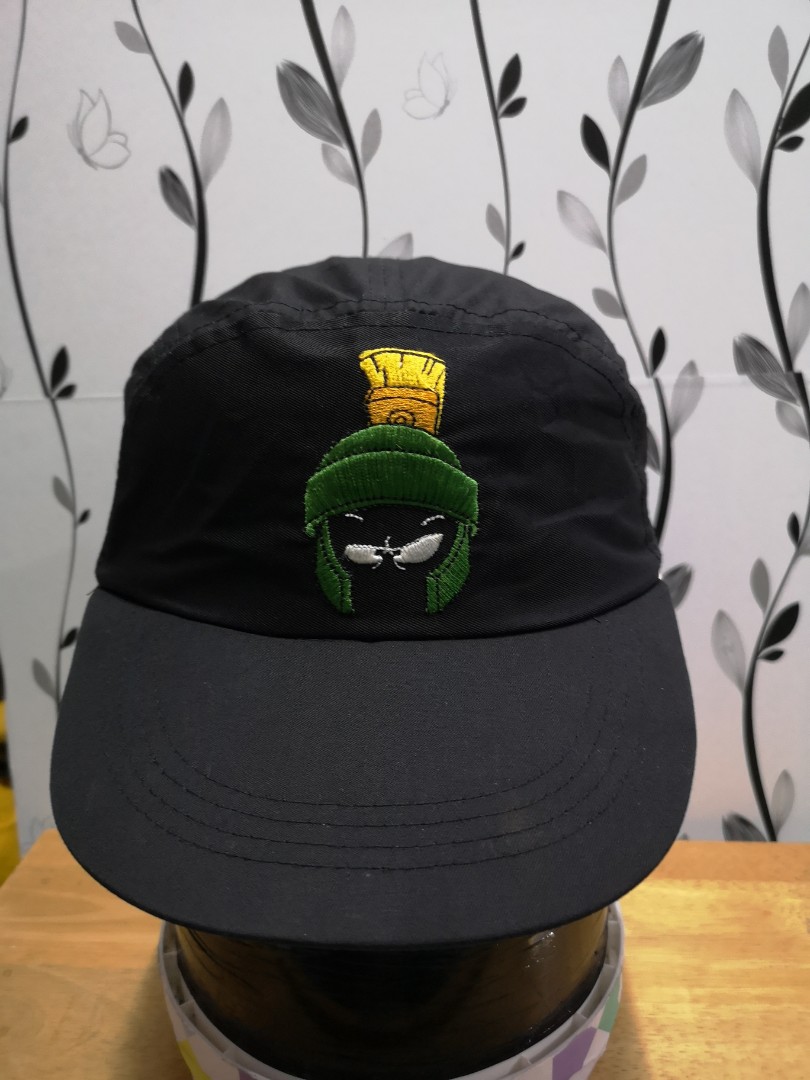 Vintage marvin the Martian 5 panel cap 