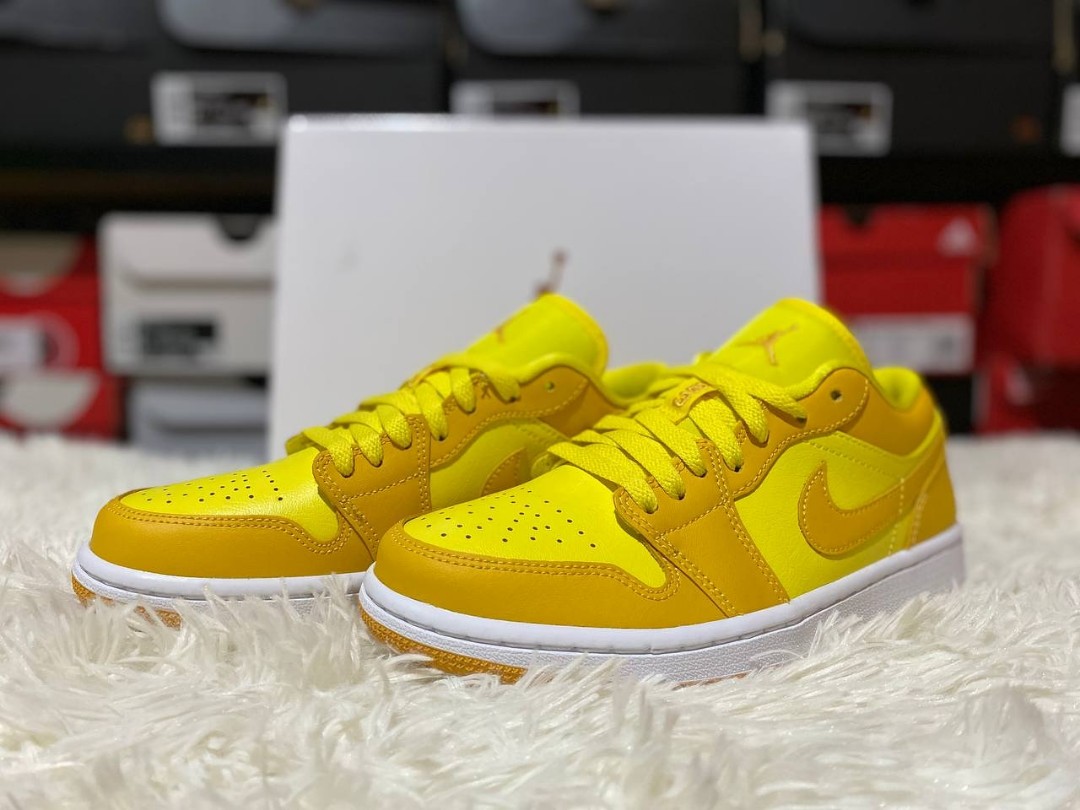 wmns air jordan 1 low yellow strike