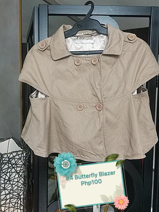 Butterfly Blazer (Category: Coats, Jackets and Outerwear) located in Mandaluyong City. Submitted by Declutter_Princess (Listing ID 1098761538, Image 1). Description: Final price posted Plus sf For pick up via speedy/grab/lalamove .