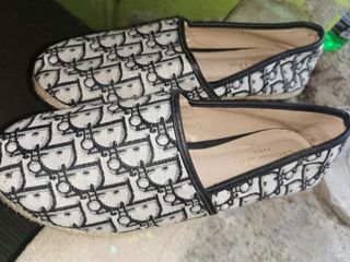 (Category: ) located in . Submitted by ndyafar (Listing ID 1098754245, Image 1). Description: .