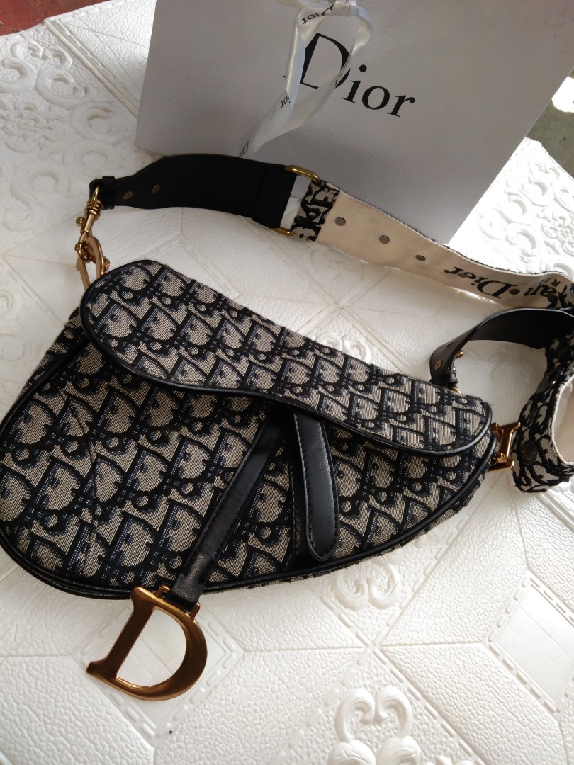 Christian Dior saddle sling
