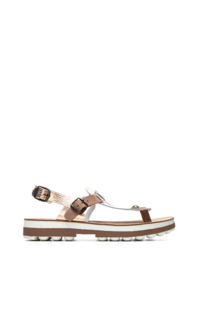 Fantasy on sale sandals marlena