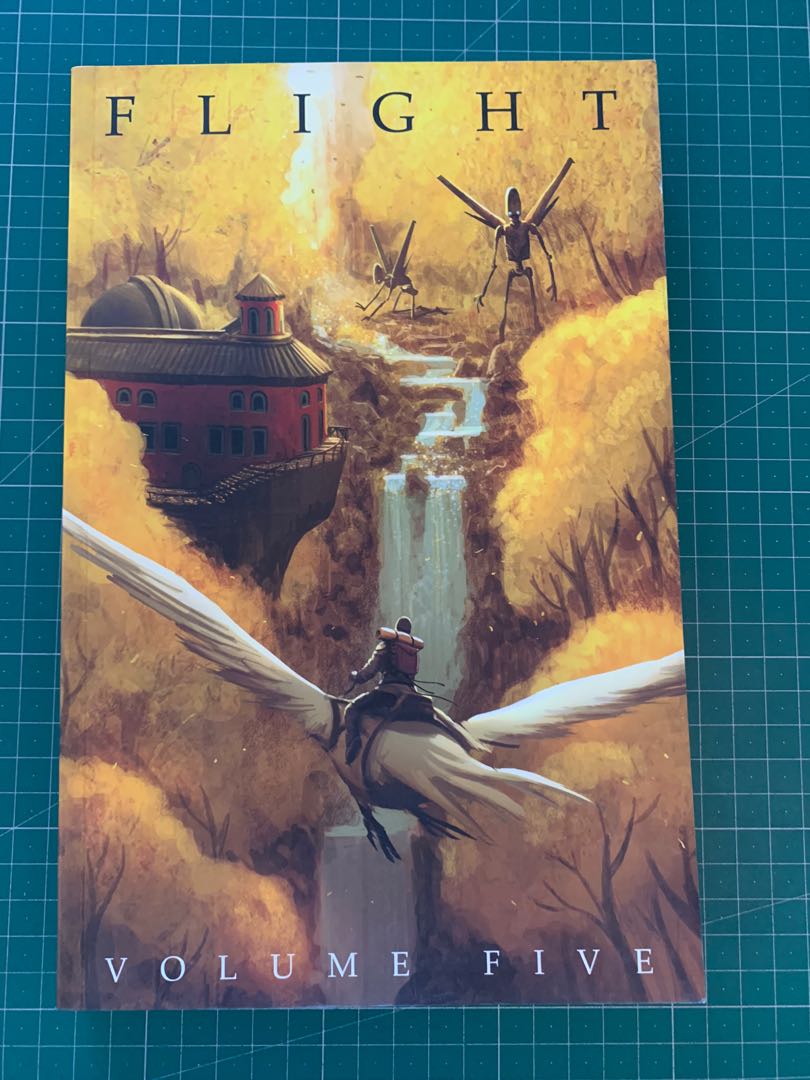 Flight 5 Edited by Kazu Kibuishi, Hobbies & Toys, Books & Magazines, Comics & Manga on Carousell