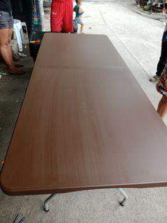 FOLDING TABLE FOR SALE