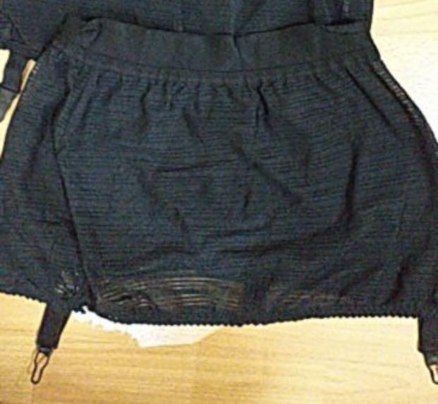 Girdle skirt - vintage undergarments 🌻, Women's Fashion, Undergarments &  Loungewear on Carousell