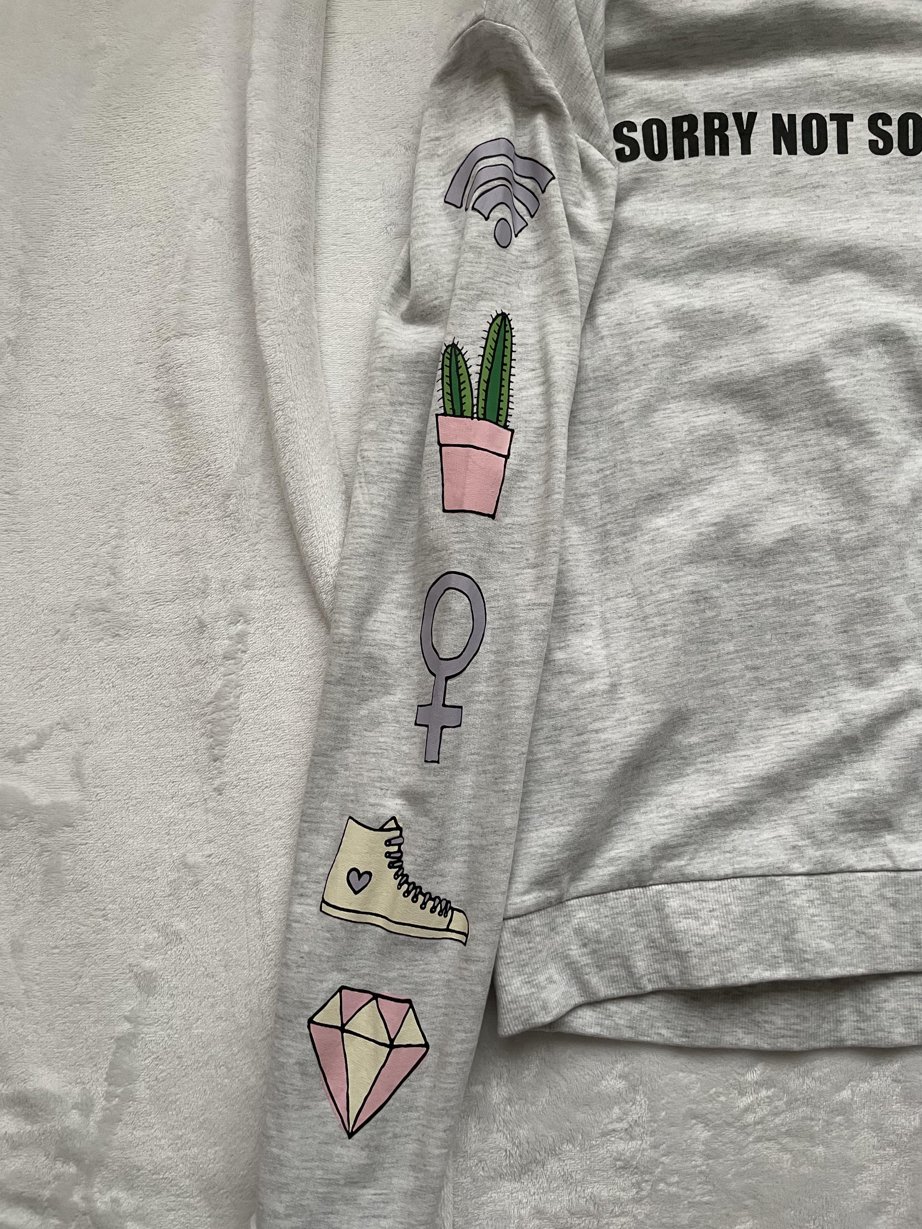 H&M Gray Longsleeve (Category: Longsleeves) located in Muntinlupa City. Submitted by juliaooly (Listing ID 1098756372, Image 3). Description: Size: XS.