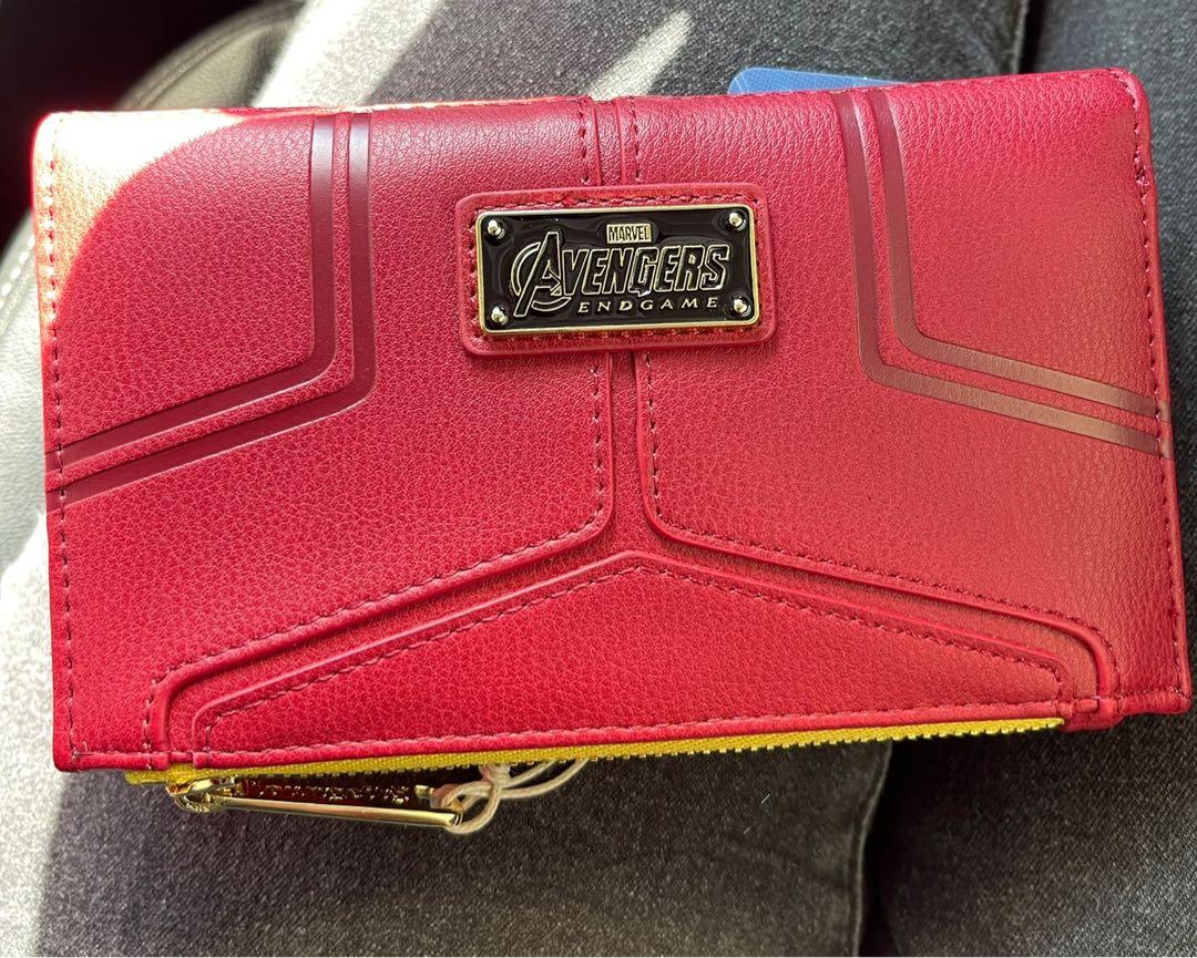 Loungefly best sale mens wallet