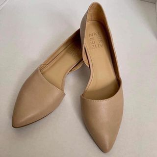 (Category: ) located in . Submitted by justgoodfinds (Listing ID 1098697101, Image 1). Description: .